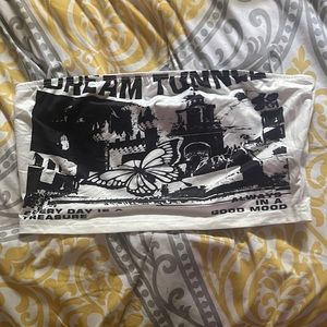 Black and white Y2K tube top